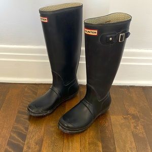 Hunter Black Women's Rain Boots